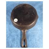 WAGNER WARE SIDNEY -O- CAST IRON SKILLET