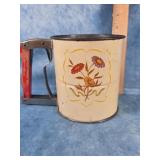1950'S ANDROCK HAND-I-SIFT FLOUR SIFTER