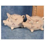 PIG SALT & PEPPER SHAKERS