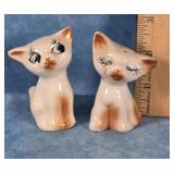 VTG. CAT SALT & PEPPER SHAKERS
