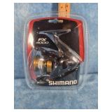 SHIMANO - FX 4000- FISHING REEL NEW
