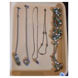 NECKLACES BOX LOT