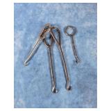 ANTIQUE BOOT BUTTON HOOKS