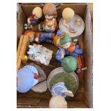 COUNTRY COUSINS FIGURINES BOX LOT