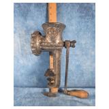 GRISWOLD NO. 3 CAST IRON MEAT GRINDER