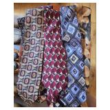MEN'S NECK TIES BOX LOT