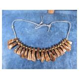 NATIVE AMERICAN ANIMAL TOOTH NECKLACE REPLICA