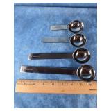 STAINLESS STEEL MEASURING SPOONS