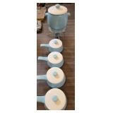 5 PIECE ESMOND GLAZED POTTERY BEAN POT SET