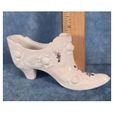 FENTON WHITE CABBAGE ROSE MILK GLASS SHOE FIGURINE