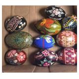 ASSORTED HAND-PAINTED WOODEN EASTER EGGS BOX LOT