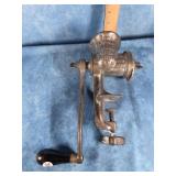 VTG. KEEN KUTTER KK22 MEAT GRINDER