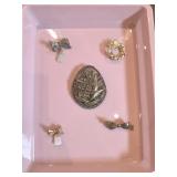 5 CT PINS BOX LOT