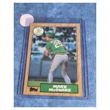1987 MARK MCGWIRE ROOKIE BASEBALL CARD OAKLAND