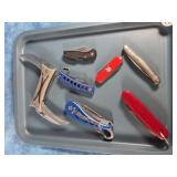 POCKET KNIVES BOX LOT