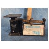 CAST-METAL TRINER AIRMAIL ACCURACY POSTAL SCALE