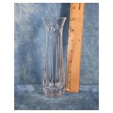 ATLANTIS CRYSTAL DECMBER PATTERN GLASS VASE 7"