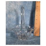 VTG. CLEAR GLASS BASKET 7.5"