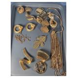 COSTUME JEWELRY BOX LOT