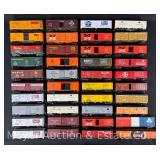 (40) HO Scale Boxcars