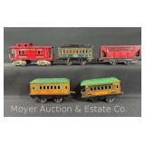 (5) American Flyer O Gauge Tin Plate Freight Cars