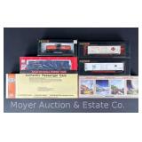 (6) HO Scale Freight Cars: Atlas, Con-cor, Pemco, and Walthers, with Original Boxes