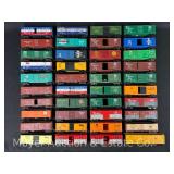 (40) HO Scale Boxcars