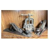 2 Hand Planes and Pipe Vise