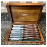 Set of 8 Cutco Steak Knives, #1058, in Original Wooden Case