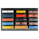 (15) HO Scale Box Cars