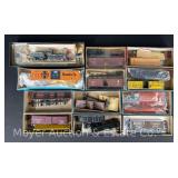 Tyco HO Scale Steam Locomotive with 11 Freight Car Kits