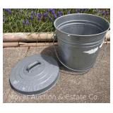 Behrens Galvanized Pale, with Lid