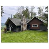 Attica Log Cabin with Stunning Views