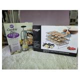 Cookie Pro Ultra II & Stackable Cooling Racks