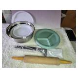 Stainless Mixing Bowls w/Lids,Rolling Pin, Spatula
