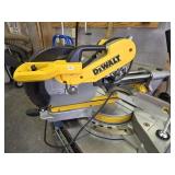 DeWalt 12' Bevel/Sliding Compound Miter Saw