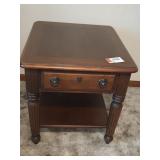 Side / End Table