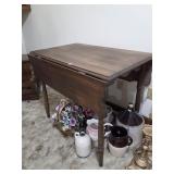 Dropleaf Farmhouse Table