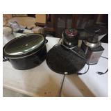 Crock Pot, Pizza+ Warmer, Coffee Grinder