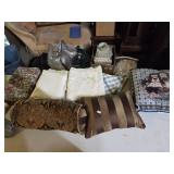 Soft Goods, Table Linens, Pillows