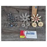 Vintage Broochs & Earring Sets