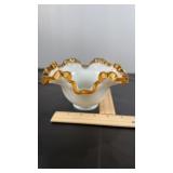 Fenton gold crest scalloped edge bowl