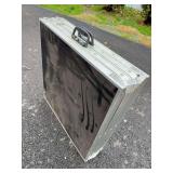 Folding gopong table