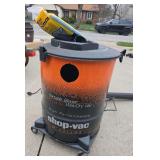 Vintage Shop Vac with Detachable blower