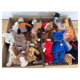 2 flats of beanie babies