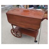 Rolling serving cart
