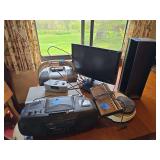 Lot of miscellaneous electronics