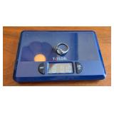 18kt gold ring. Approximately .10 ounces