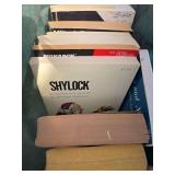 5 bags of literature and foreign language