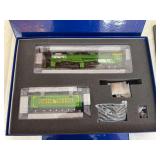 Genesis/Athearn John Deere HO scale Challenger 4-6-6-4 steam locomotive and tender set in fitted presentation box. Green-and-yellow John Deere locomotive and tender include controller and accessories 